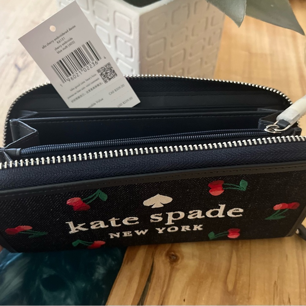 Kate Spade Denim NWT Cherry🍒wallet with Embroidery - Picture 4 of 10